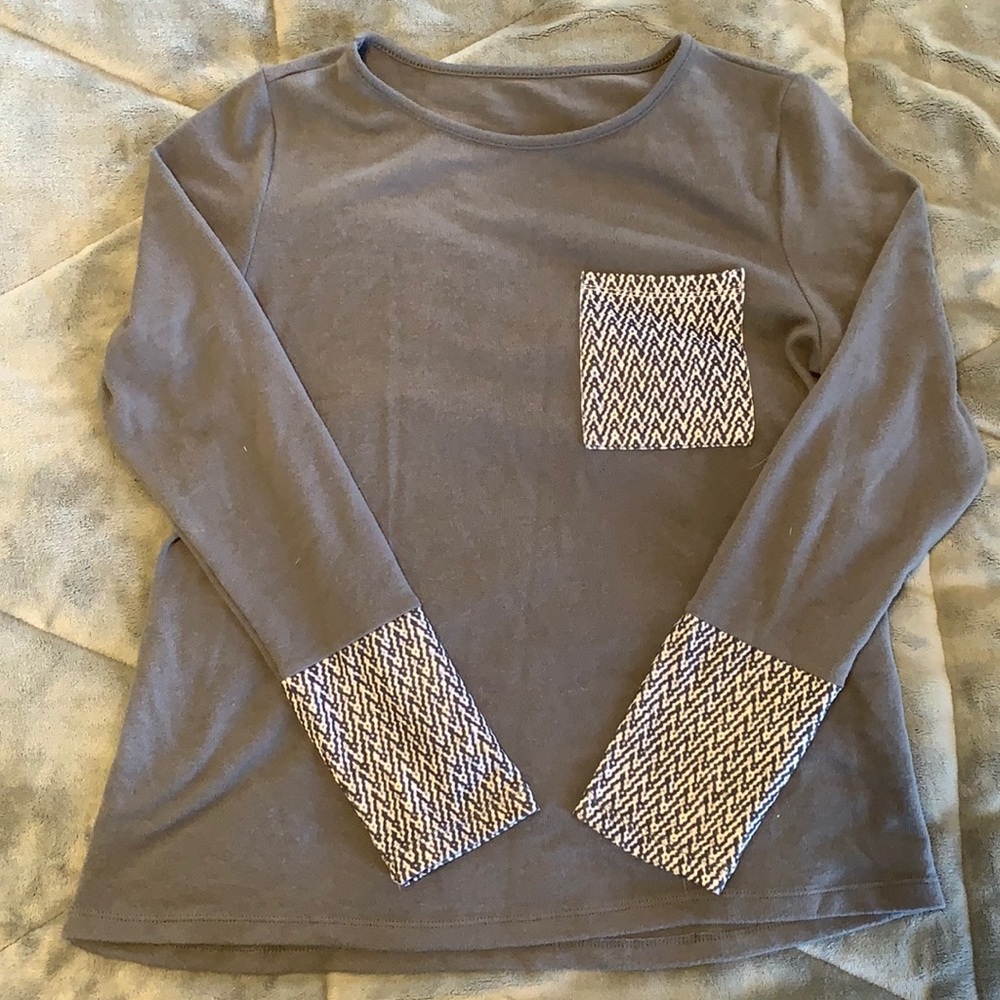 Pattern cuffed long sleeve
